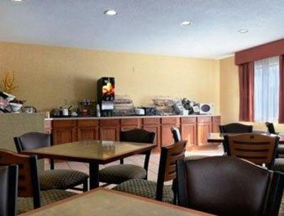 фото отеля Baymont Inn & Suites Louisville South I 65