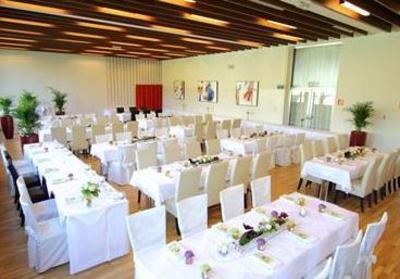 фото отеля College Garden Hotel Bad Voslau
