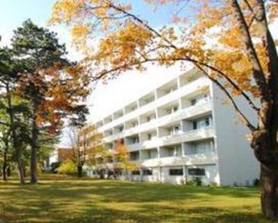 фото отеля College Garden Hotel Bad Voslau