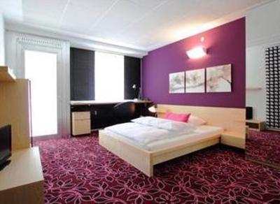 фото отеля College Garden Hotel Bad Voslau