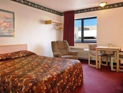 фото отеля Super 8 Motel Morris