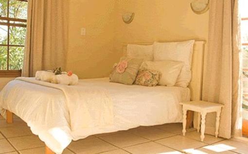 фото отеля Aan-den-weg Bed & Breakfast Stellenbosch
