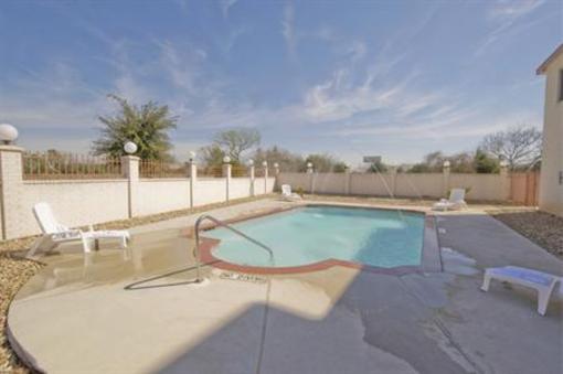 фото отеля Americas Best Value Inn & Suites Prairie View Hempstead