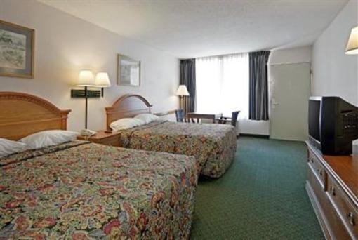 фото отеля Americas Best Value Inn Marianna