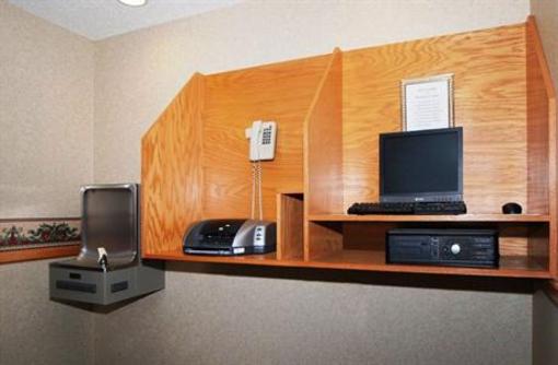 фото отеля BEST WESTERN Chelsea Inn & Suites