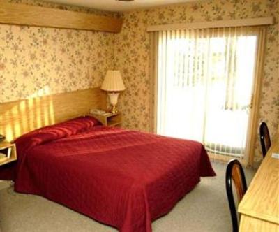 фото отеля Knights Inn Lodge Resort Forest City