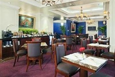 фото отеля Crowne Plaza Hotel Jakarta
