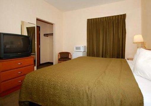 фото отеля Quality Inn Joplin