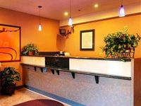 Econo Lodge Lavale
