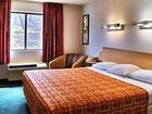 фото отеля Econo Lodge Lavale