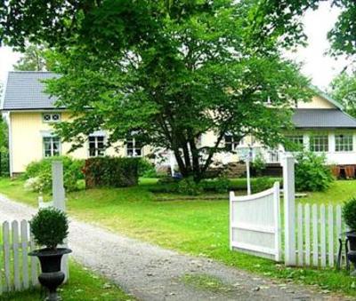 фото отеля Bed&Breakfast Gamla Skolan