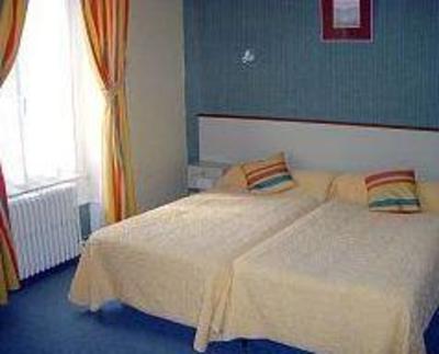 фото отеля Hotel Jeanne D'Arc Bourbonne Les Bains