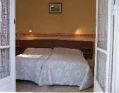фото отеля Hotel Residence Le Moulin Greoux-les-Bains
