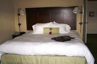 фото отеля Hampton Inn & Suites Lamar