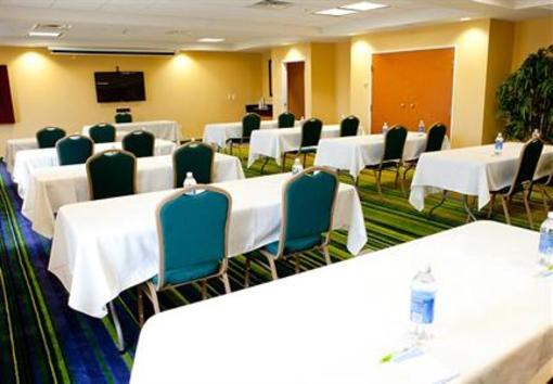 фото отеля Fairfield Inn & Suites Flint Fenton