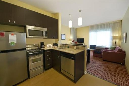 фото отеля TownePlace Suites by Marriott Huntington