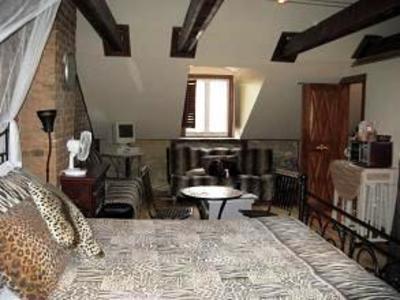 фото отеля Le Jazz St. Denis Hostel Montreal