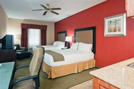 фото отеля Holiday Inn Express Hotel & Suites Oxford (Mississippi)