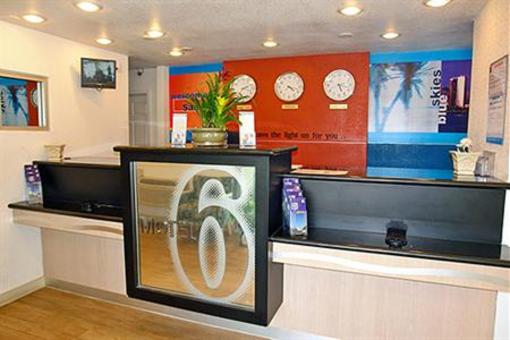 фото отеля Motel 6 San Diego Hotel Circle