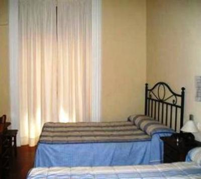 фото отеля Hotel El Pilar La Carlota