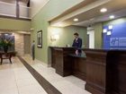 фото отеля Holiday Inn Express Hotel & Suites Madison-Verona