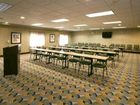 фото отеля Holiday Inn Express Hotel & Suites Madison-Verona