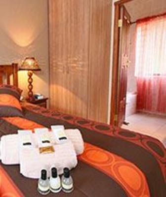 фото отеля Chamonix Guest Lodge Kempton Park