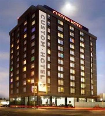 фото отеля Custom Hotel