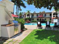 BEST WESTERN Lamplighter Inn and Suites at SDSU