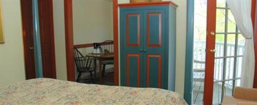 фото отеля Artists Colony Inn