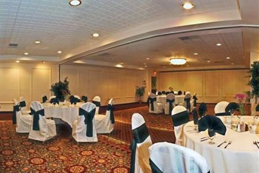 фото отеля BEST WESTERN PLUS Scranton East Hotel & Convention Center