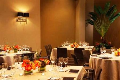 фото отеля Hotel Derek Houston Galleria