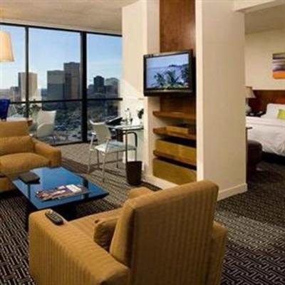 фото отеля Hotel Derek Houston Galleria