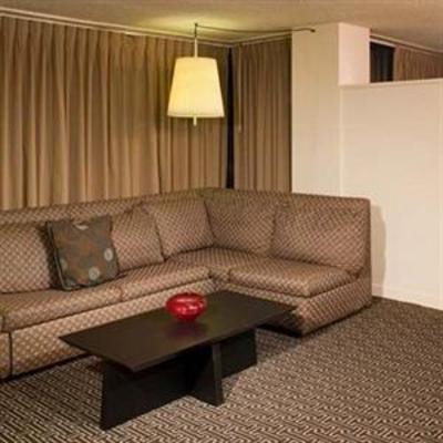 фото отеля Hotel Derek Houston Galleria
