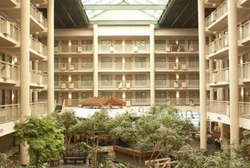 фото отеля Embassy Suites Hotel Syracuse