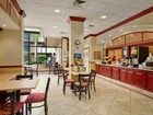 фото отеля Travelodge Inn & Suites Orlando Airport