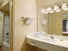 фото отеля Travelodge Inn & Suites Orlando Airport
