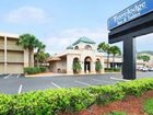 фото отеля Travelodge Inn & Suites Orlando Airport