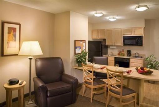 фото отеля Candlewood Suites Houston by the Galleria