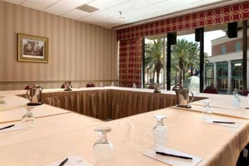 фото отеля Doubletree Hotel New Orleans