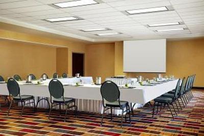 фото отеля Four Points by Sheraton Halifax