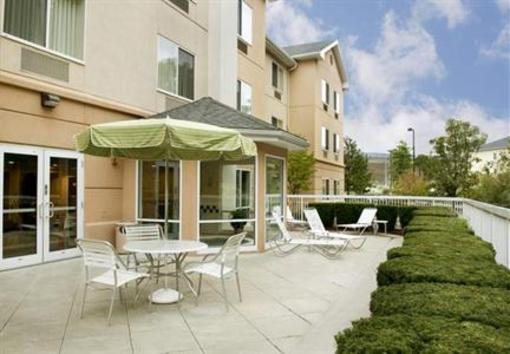 фото отеля Fairfield Inn & Suites Boston Milford