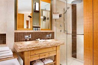 фото отеля Four Points by Sheraton Brauneck