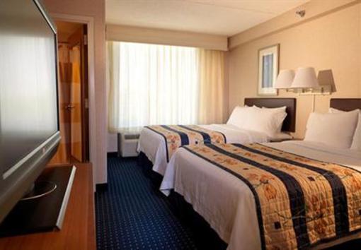 фото отеля SpringHill Suites Warrenville