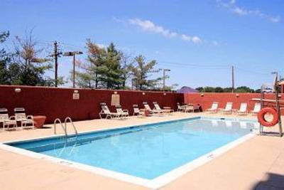 фото отеля Hampton Inn Germantown / Gaithersburg