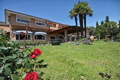 фото отеля West Garda Hotel