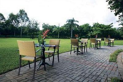 фото отеля Dar Es Salaam Serena Hotel