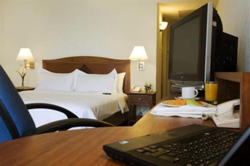 фото отеля Fiesta Inn Insurgentes Viaducto Mexico City
