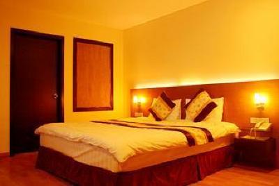 фото отеля Lucky Hotel 142
