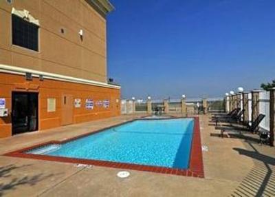 фото отеля Comfort Suites Roanoke (Texas)